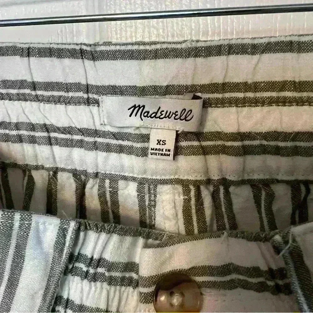 Madewell Women’s Linen Striped Shorts